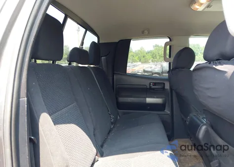 2011 Toyota Tundra Grade 5.7L V8 z USA, uszkodzony, nr VIN 5TFUY5F17BX176755